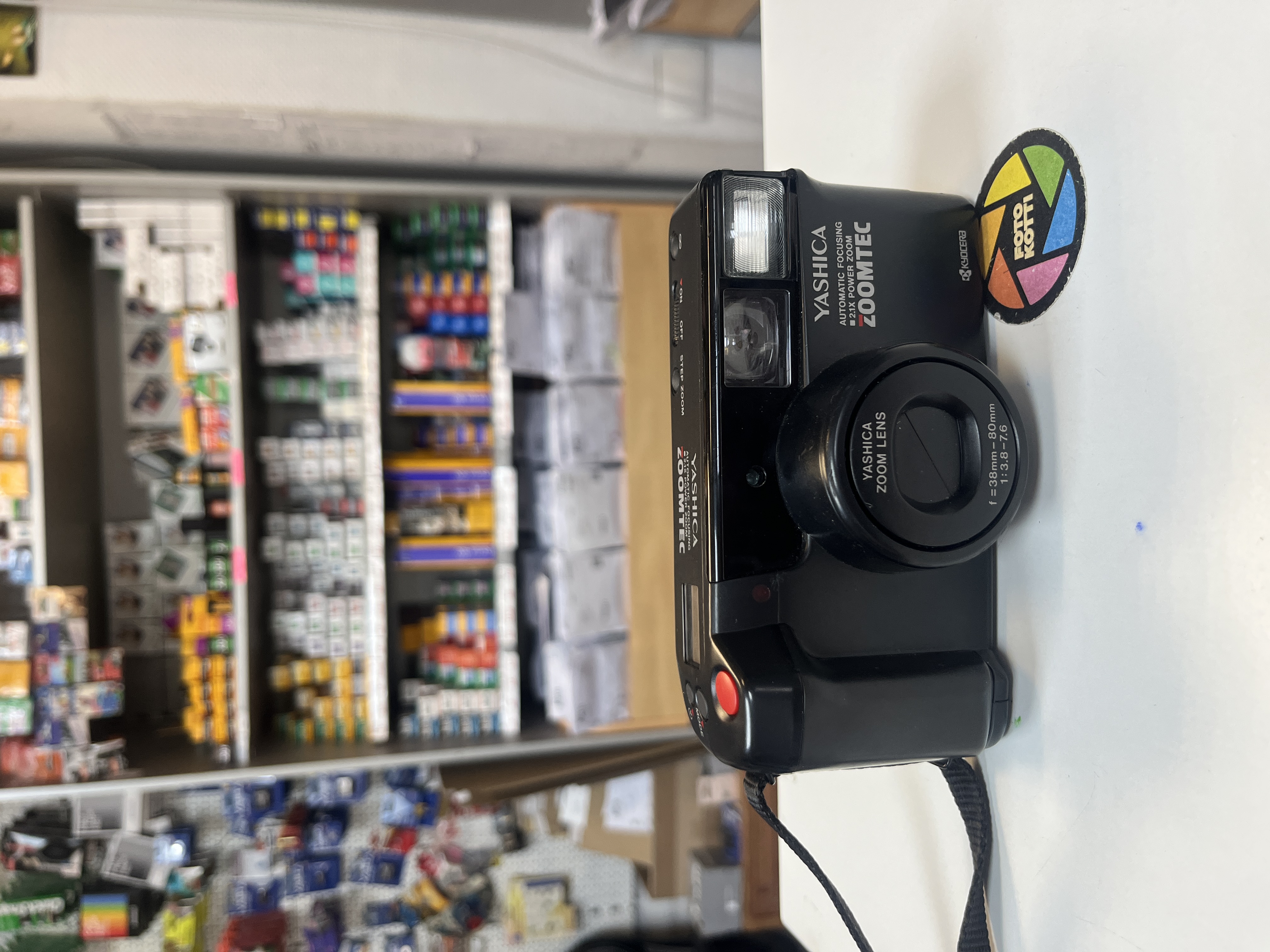 Yashica Zoomtec (1/5)